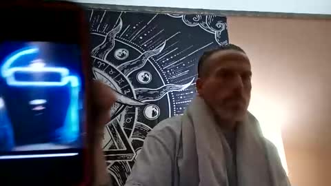 Ryan online show from April 17, 1:08 am