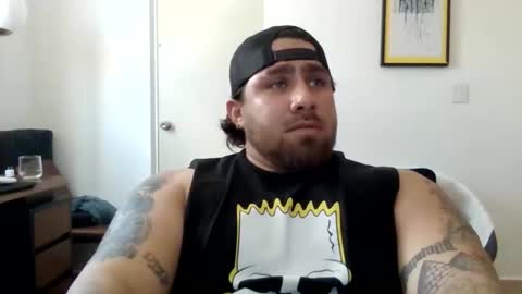 RossMillan online show from April 27, 7:45 pm