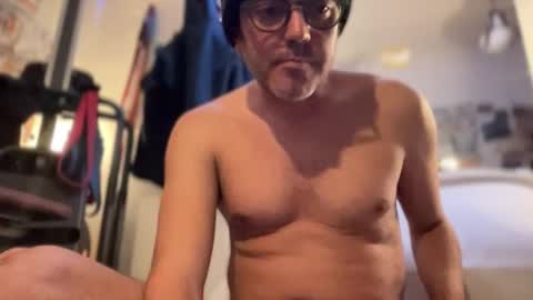 Snapshot of rubberedmi chatting on December 19, 3:41 pm Subhole caged online show from December 19, 3:41 pm