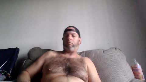 rubbingoneout714 online show from February 10, 7:07 pm