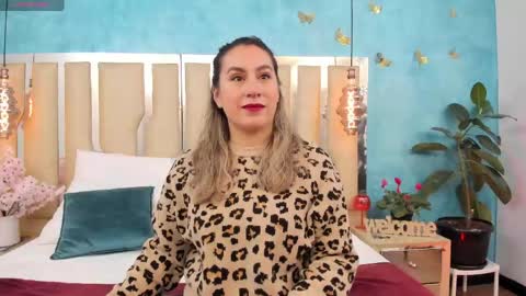 Snapshot of rubby_taylor chatting on April 20, 2:42 pm RubbyTaylor online show from April 20, 2:42 pm
