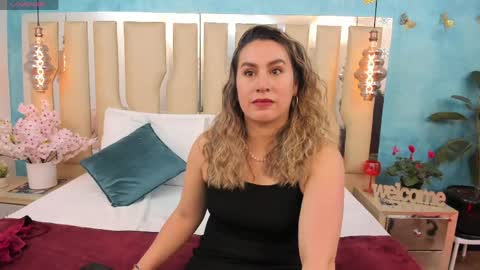 Snapshot of rubby_taylor chatting on April 22, 3:13 pm RubbyTaylor online show from April 22, 3:13 pm