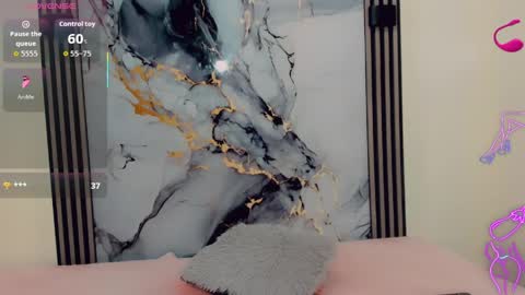 Rubi i love online show from April 8, 11:21 am