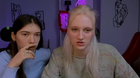 Snapshot of rubi_meow chatting on March 7, 5:28 pm Rubi online show from March 7, 5:28 pm