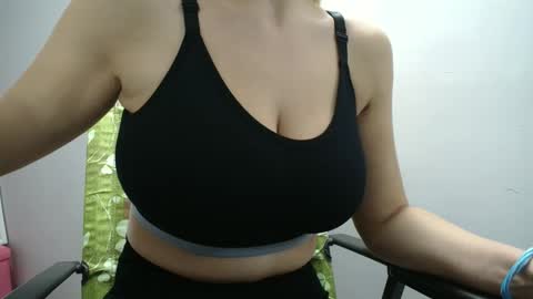 Snapshot of ruby988 chatting on September 17, 8:43 pm ruby988 online show from September 17, 8:43 pm