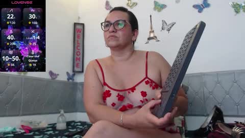 Snapshot of ruby_brown_ chatting on November 23, 10:04 am Ruby online show from November 23, 10:04 am