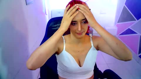 Snapshot of ruby_your_milf chatting on January 25, 7:28 pm ruby_your_milf online show from January 25, 7:28 pm