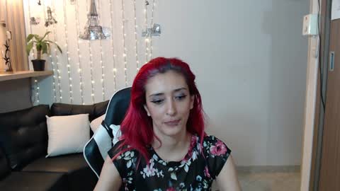 Snapshot of ruby_your_milf chatting on January 30, 11:24 pm ruby_your_milf online show from January 30, 11:24 pm