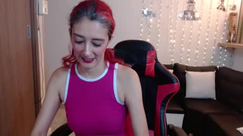 Snapshot of ruby_your_milf chatting on December 15, 7:29 pm ruby_your_milf online show from December 15, 7:29 pm