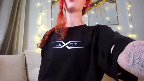 rubyattwood online show from March 11, 10:09 pm