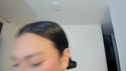 Snapshot of rubyhlowe chatting on June 23, 5:16 am RUBY online show from June 23, 5:16 am