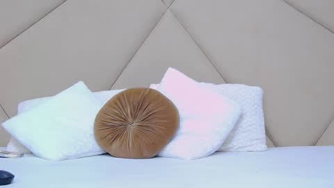 Snapshot of rubyluxee chatting on January 25, 9:47 am Ruby Luxe online show from January 25, 9:47 am