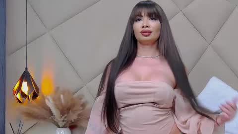 Snapshot of rubyluxee chatting on March 8, 7:05 am Ruby Luxe online show from March 8, 7:05 am