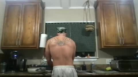 Snapshot of rubyrod56 chatting on December 7, 3:58 am rubyrod56 online show from December 7, 3:58 am