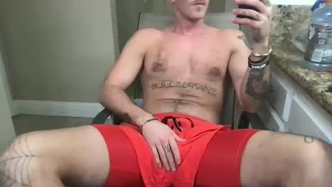 Snapshot of rubyrod56 chatting on January 9, 6:06 am rubyrod56 online show from January 9, 6:06 am