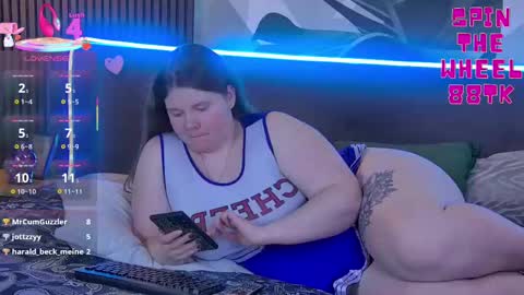 Snapshot of rubyvalen chatting on February 18, 5:20 am Ruby online show from February 18, 5:20 am