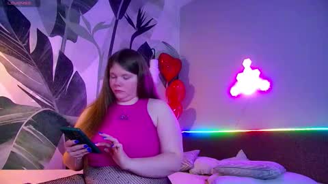 Snapshot of rubyvalen chatting on February 24, 1:25 am Ruby online show from February 24, 1:25 am