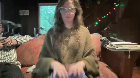 rubywavesback online show from December 21, 11:23 pm