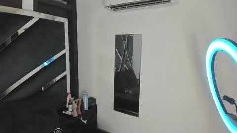 rubyxht online show from December 5, 12:47 pm