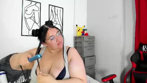 Snapshot of rubyy_24 chatting on July 8, 7:40 pm I am Ruby online show from July 8, 7:40 pm