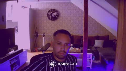 rudeboyyy91 online show from December 19, 3:29 am