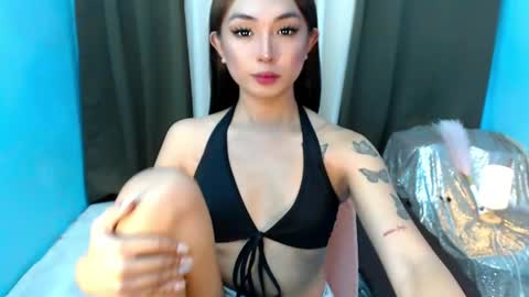 its me Sabel online show from June 9, 4:35 am