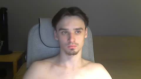 Snapshot of rufuspit chatting on February 8, 10:51 pm Rufus online show from February 8, 10:51 pm