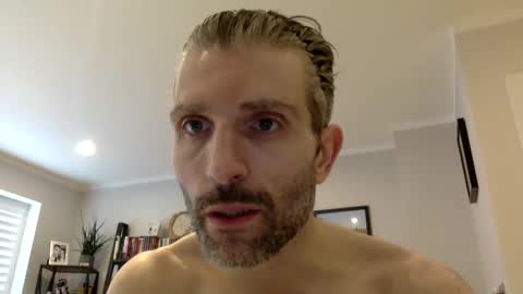 Snapshot of rugbymvp chatting on March 12, 2:12 pm rugbymvp online show from March 12, 2:12 pm