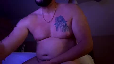 Snapshot of ruggedcharm777 chatting on November 7, 5:29 am ruggedcharm777 online show from November 7, 5:29 am