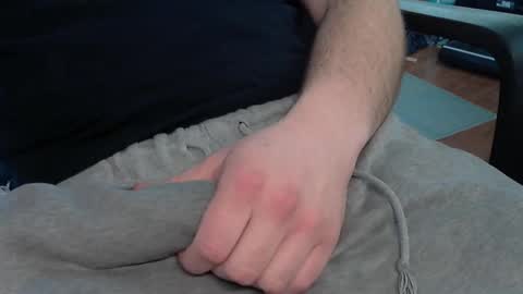 rumlover519 online show from February 18, 7:10 pm