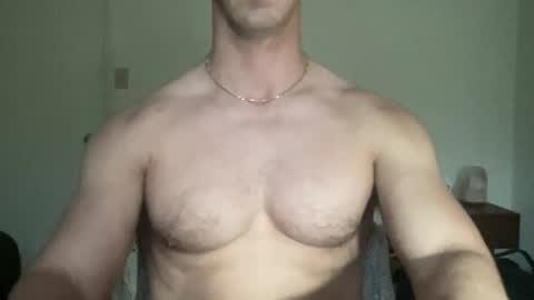 Snapshot of runfasterxo chatting on January 5, 1:15 pm runfasterxo online show from January 5, 1:15 pm