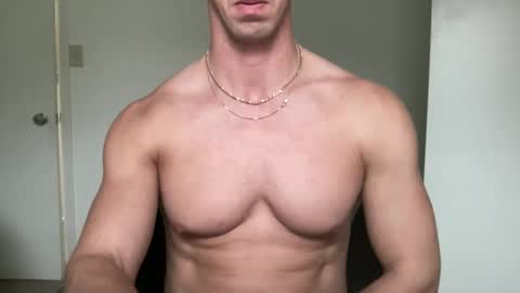 Snapshot of runfasterxo chatting on November 30, 6:56 pm runfasterxo online show from November 30, 6:56 pm