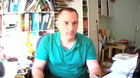 Snapshot of runner1978 chatting on March 2, 7:37 am runner1978 online show from March 2, 7:37 am