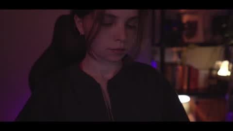 Snapshot of running_with_the_wolves chatting on March 3, 10:20 pm Elena online show from March 3, 10:20 pm