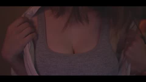 Snapshot of running_with_the_wolves chatting on September 26, 11:09 pm Elena online show from September 26, 11:09 pm