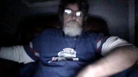 Snapshot of runningaround60 chatting on October 31, 11:22 am runningaround60 online show from October 31, 11:22 am