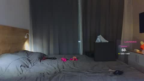 Mary online show from February 28, 12:32 am