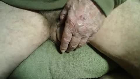 Snapshot of rustic69 chatting on November 2, 10:45 pm rustic69 online show from November 2, 10:45 pm