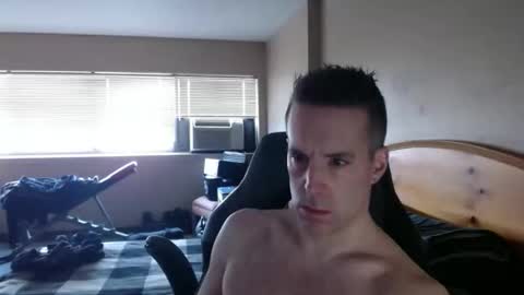 rustic_cuse_777 online show from January 17, 7:17 pm