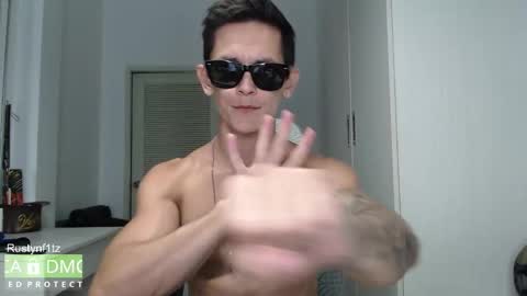 MillionDollarGuy online show from September 18, 6:43 pm