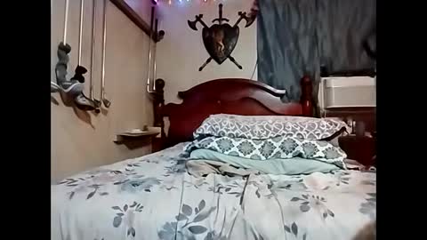 Rusty online show from October 12, 3:49 am