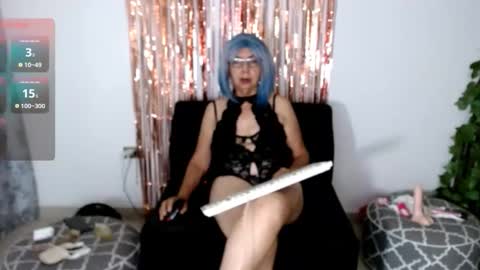 ruth_blue21 online show from February 27, 2:44 am