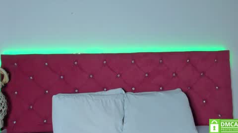 Ruth online show from January 15, 1:09 pm