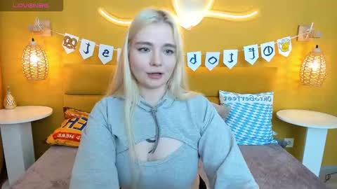 ruthbryant online show from September 28, 1:16 pm