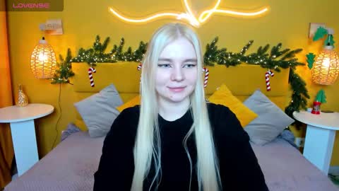 Snapshot of ruthbryant chatting on December 21, 12:40 am ruthbryant online show from December 21, 12:40 am