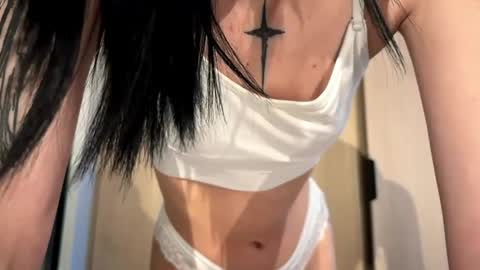 Jess online show from April 15, 5:25 am