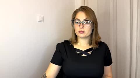 Snapshot of ruthless_111 chatting on September 13, 6:40 pm Nika online show from September 13, 6:40 pm