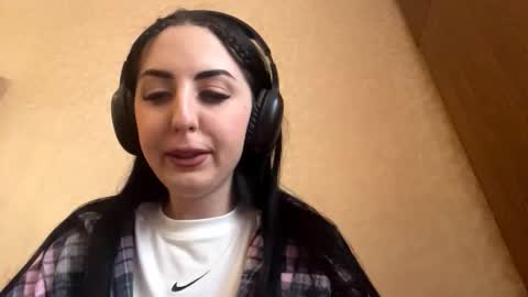 Snapshot of ruthmarron chatting on November 8, 10:04 am Cindy online show from November 8, 10:04 am