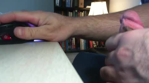 rutmuscle22 online show from October 20, 6:08 pm