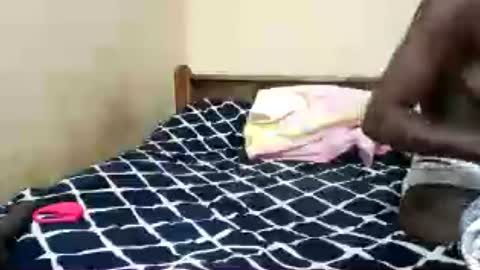 Snapshot of ruu_prettygal chatting on August 6, 8:05 am ruu_prettygal online show from August 6, 8:05 am